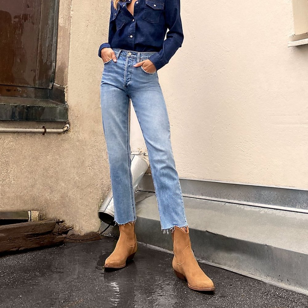 COPY - Aritzia ARLO Straight Leg Jeans (Size 26)